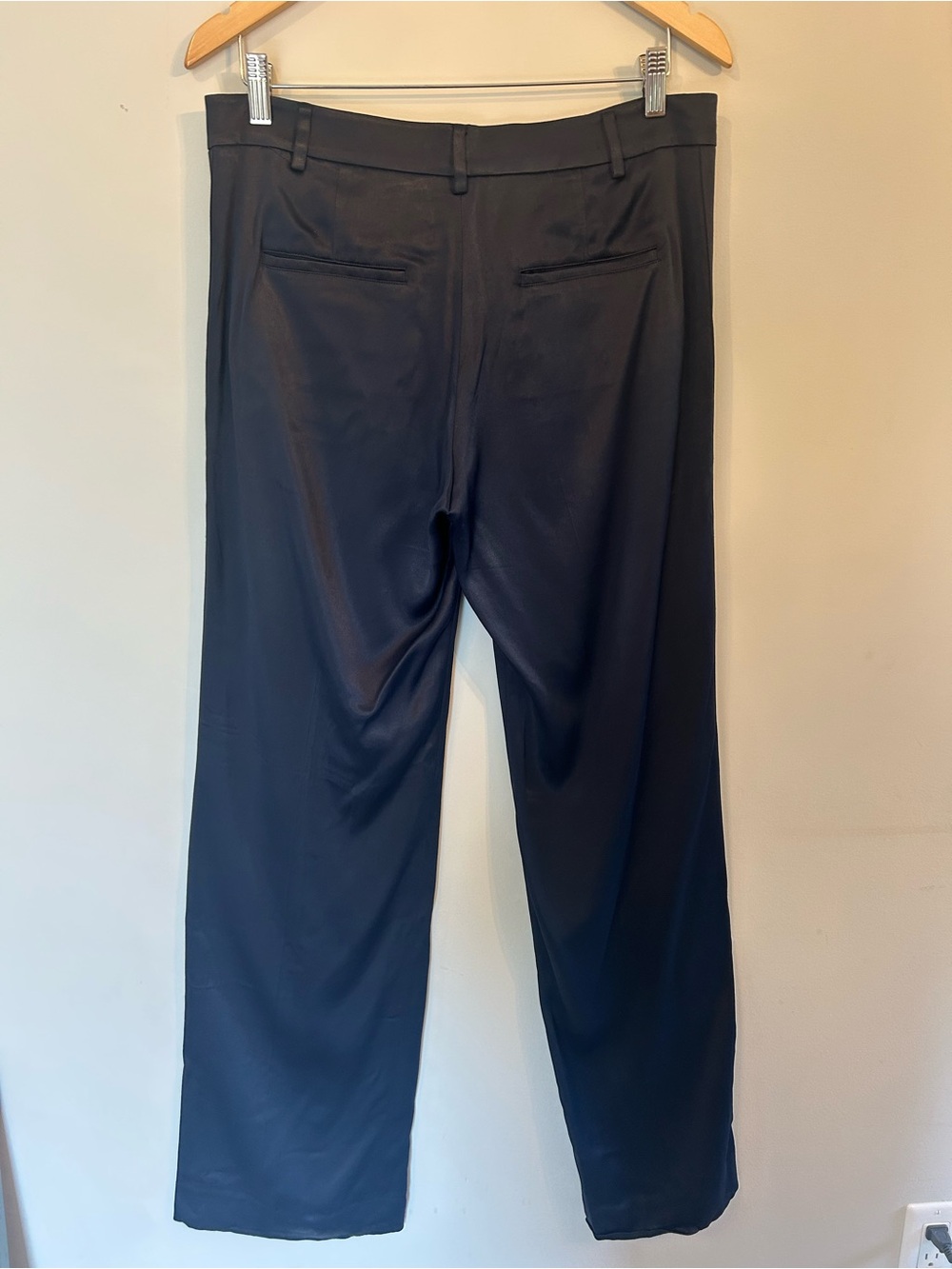 Vince Navy Blue Satin-like Trousers Dress Pants Size 6 Old Money Quiet Luxury - Picture 4 of 6